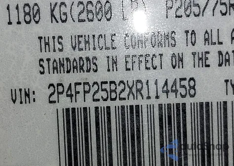 1999 Plymouth Voyager z USA, uszkodzony, nr VIN 2P4FP25B2XR114458